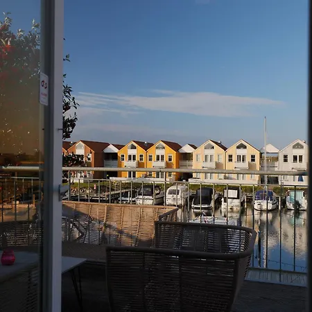 Сasa de vacaciones Langeland Luksuslejlighed Med Pool Og Rudkøbing