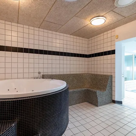 Langeland Luksuslejlighed Med Pool Og Сasa de vacaciones Rudkøbing